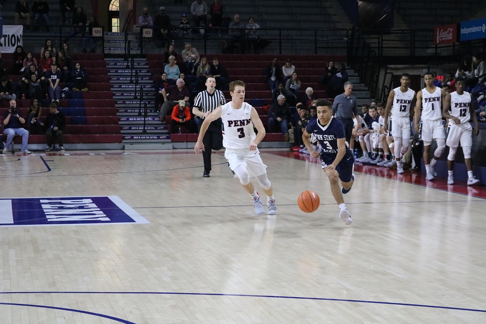 2017/18 Men's Basketball Player of the Week: Rob Tindley