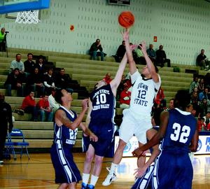 Penn State Mont Alto men's basketball team tops PSU Lehigh Valley