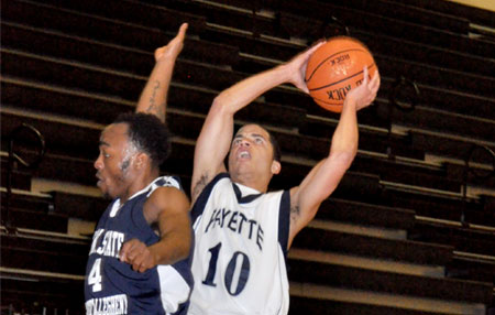 Pratt Reaches 1,000 in Roaring Lions 82-70 Win Over Greater Allegheny