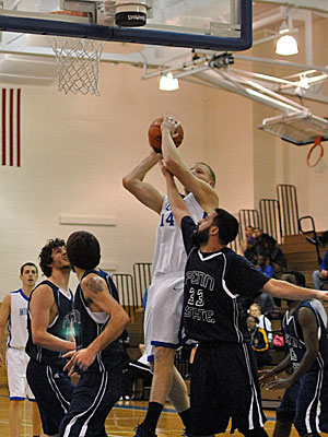 Men&rsquo;s Basketball: Wilkes Barre Rebounds Strong in 78-63 Win Over Penn College