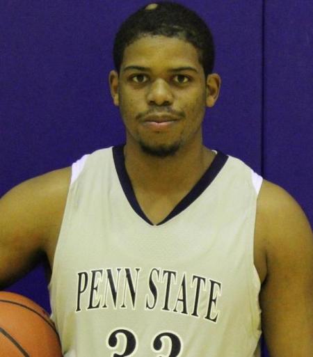 Men's Basketball Can't Slow Du Bois in 84-70 Loss