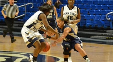 Lady Roaring Lions Fall to Point Park 74-57