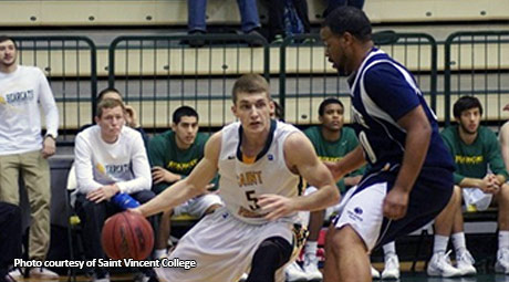 Roaring Lions fall to Bearcats
