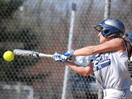 Bats Spark Roaring Lions Sweep of Penn State Greater Allegheny