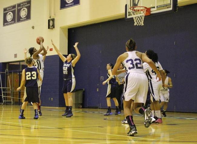 GA Women's Hoops Swipe First PSUAC Conference Win