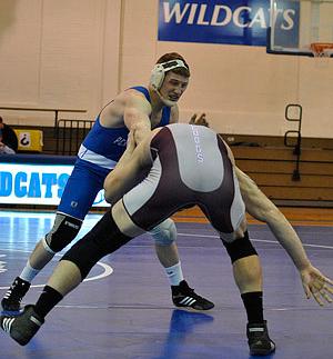 Bulldogs Edge out Penn College 30-24