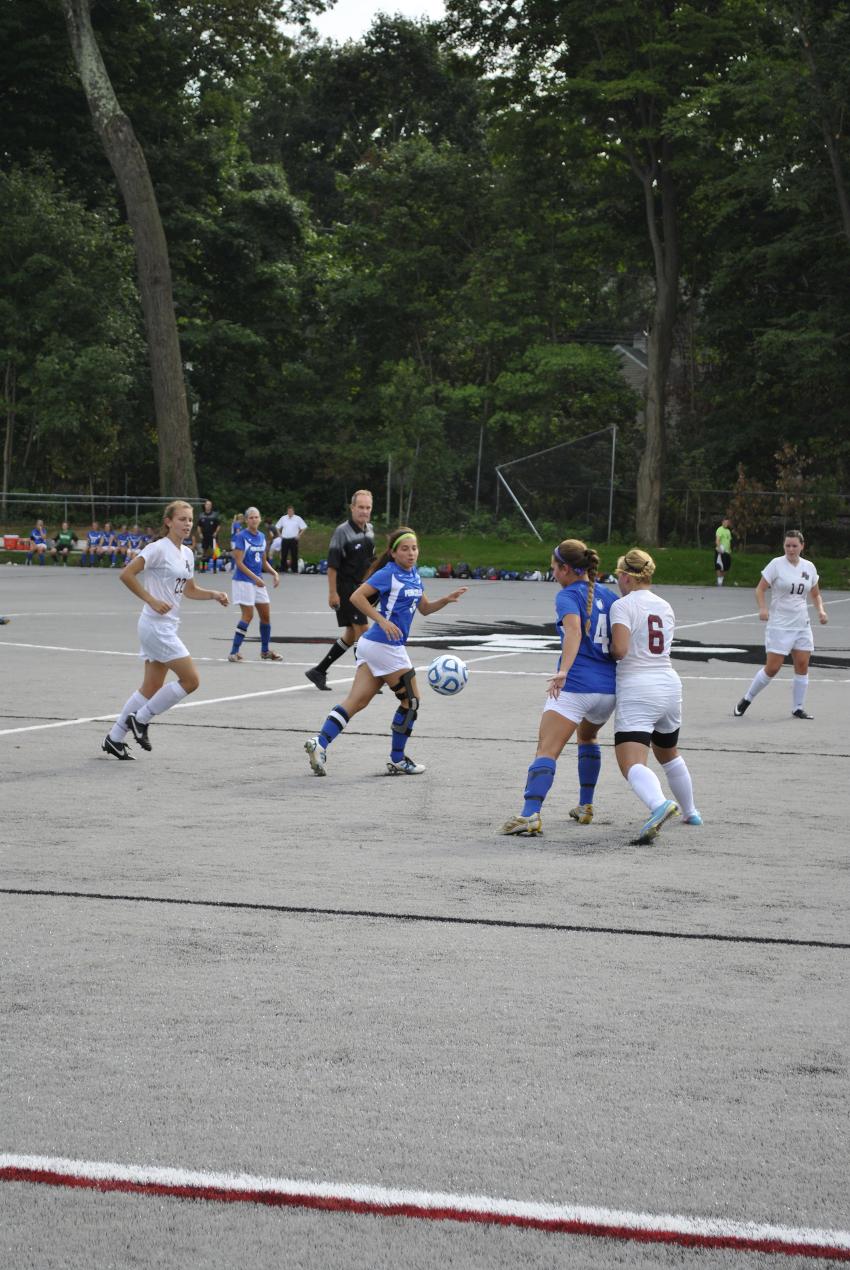 Women&rsquo;s Soccer: Bowes Saves 13 in OT Loss to St. Thomas Aquinas