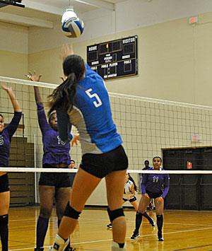 Powell Notches 17 Kills as Wildcats Sweep PSU Mont Alto 3-0