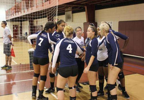 Women's Volleyball Drops Fifth Straight