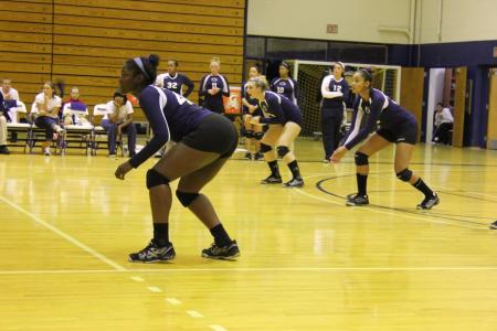 Women's Volleyball Continues Strong Play, Improves to 2-1 in the PSUAC